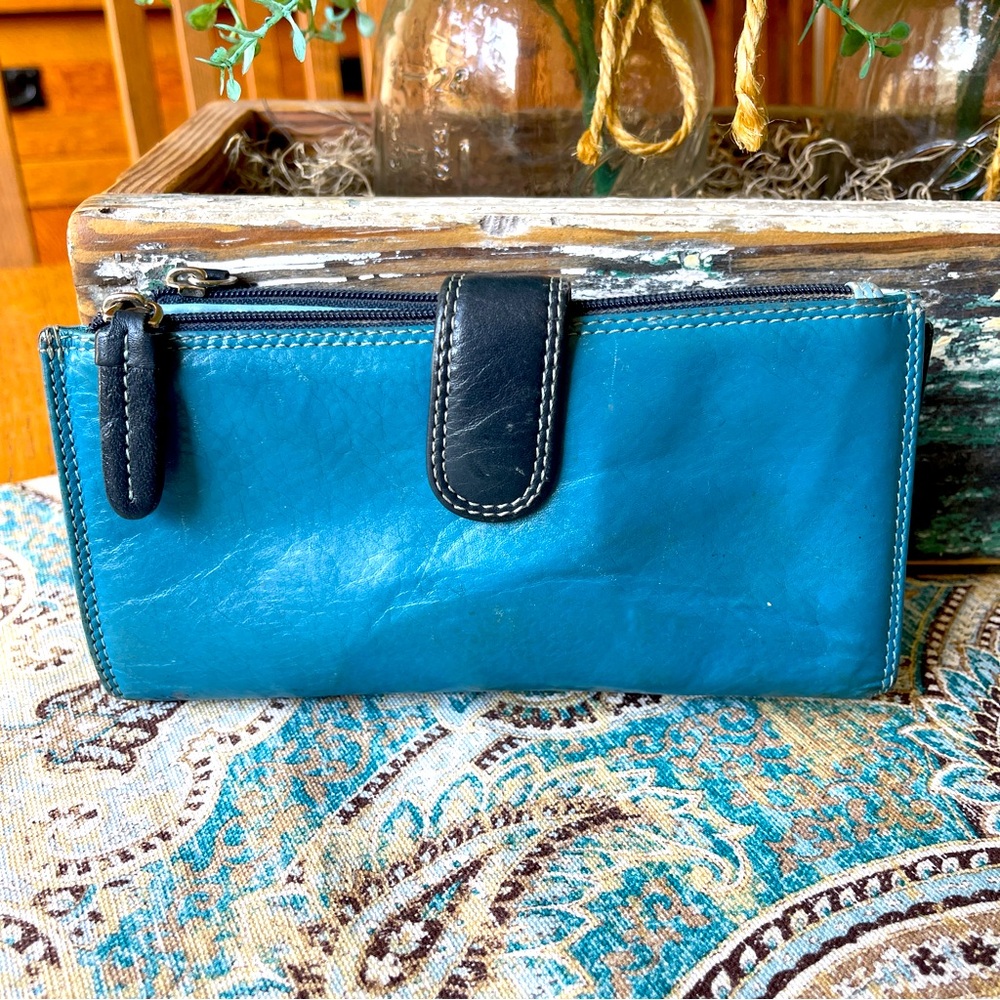 Visconti leather wallet turquoise navy branded lining